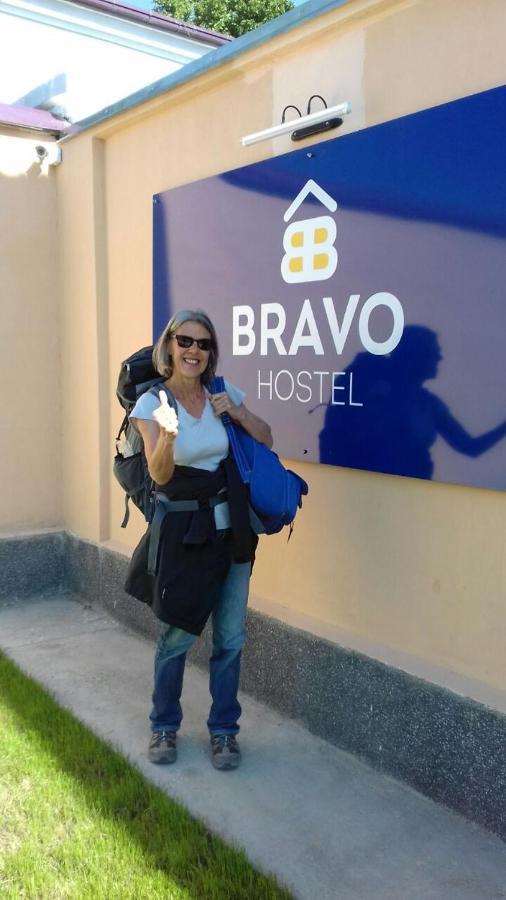 Hostel Bravo Fergana Exterior foto
